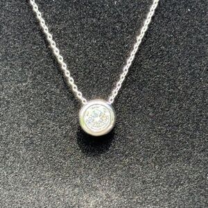 Genuine Moissanite Pendant 2 ct weight